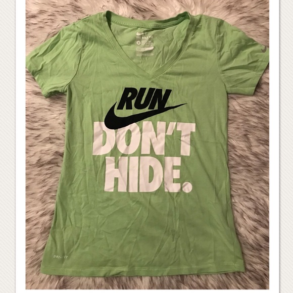 Nike Tops - NWOT Nike DriFit Shirt